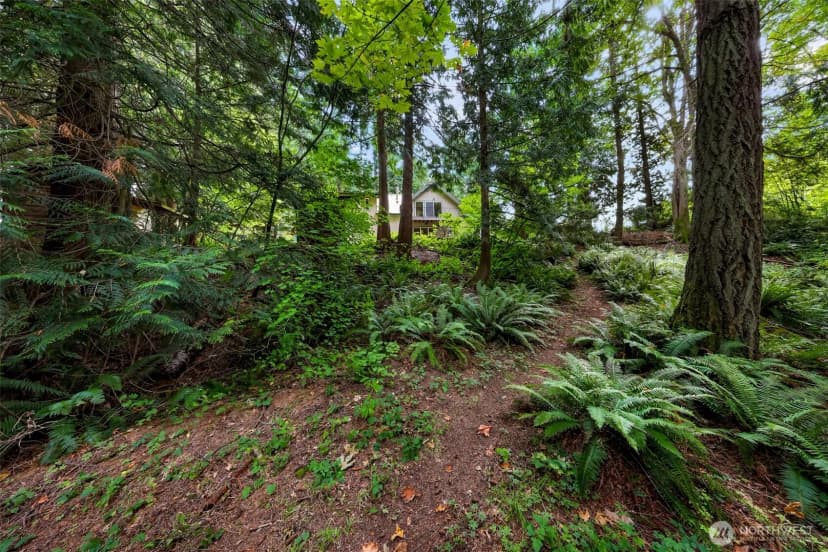 Property photo for 2913 Broad Street, Bellingham photo 39