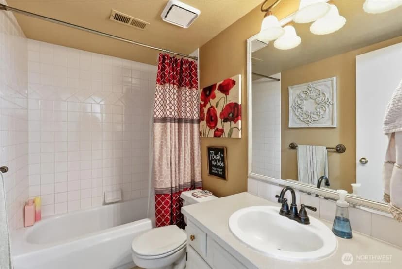Property photo for 6011 S Julia Court, Spokane photo 14