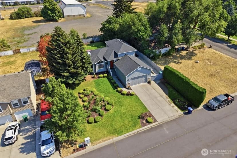 Property photo for 6011 S Julia Court, Spokane photo 2