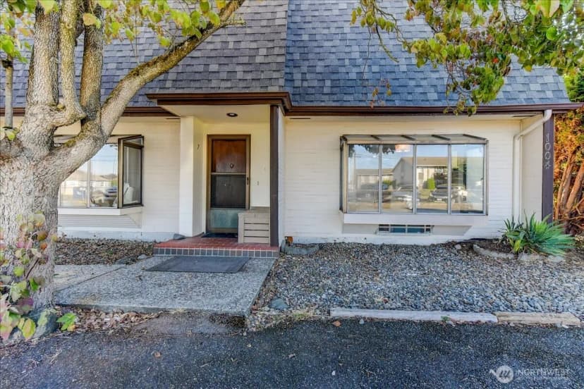 Property photo for 1004 Columbia Avenue #7, Marysville