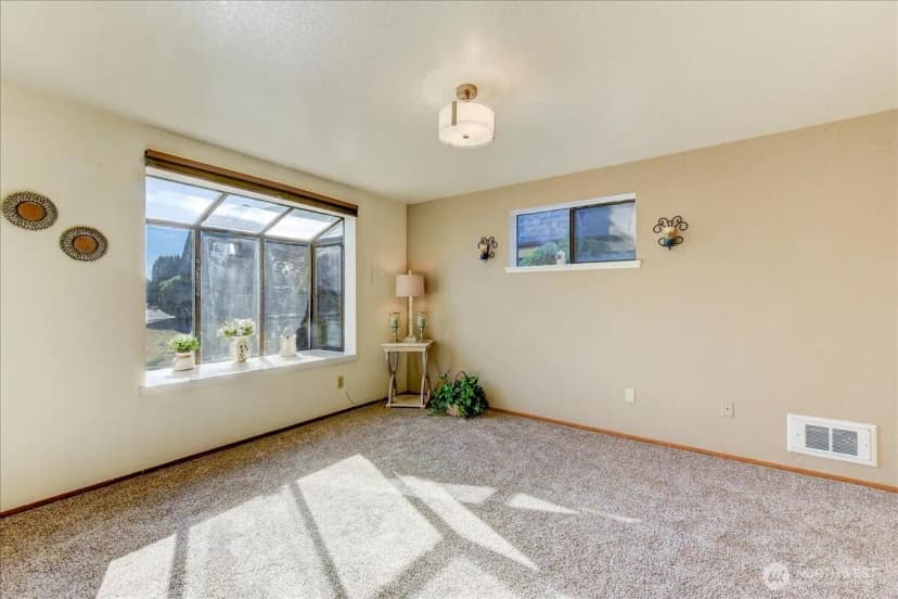 Property photo for 1004 Columbia Avenue #7, Marysville photo 12