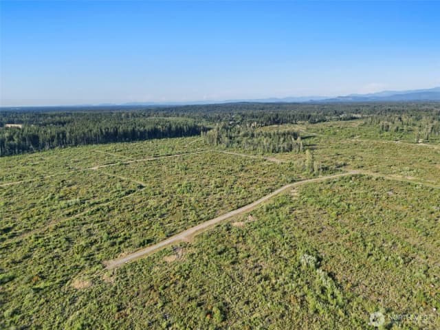 Property photo for 32149 19th Avenue Ct E, Roy photo 4