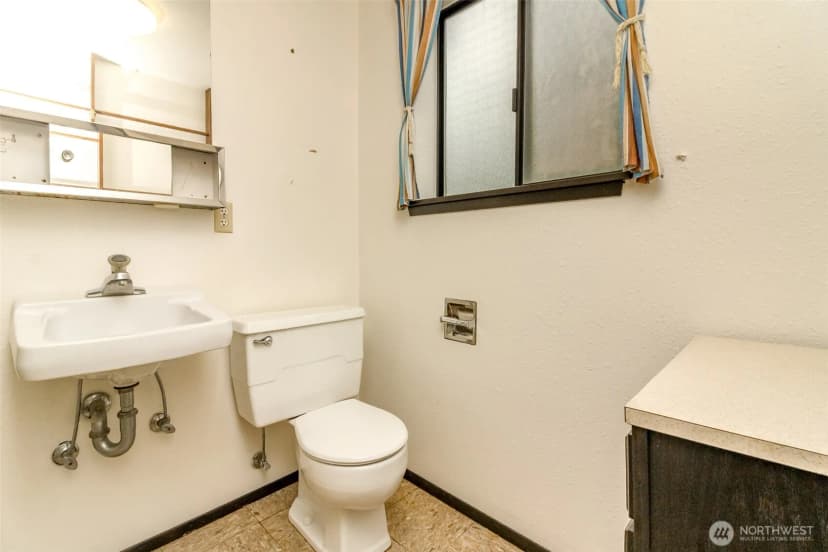 Property photo for 20204 Church Lake Drive E, Bonney Lake photo 20