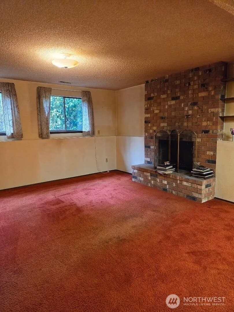 Property photo for 7514 Locust Avenue E, Bonney Lake photo 4