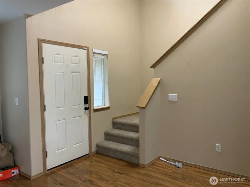 Property photo for 1606 185th Street E, Spanaway photo 8