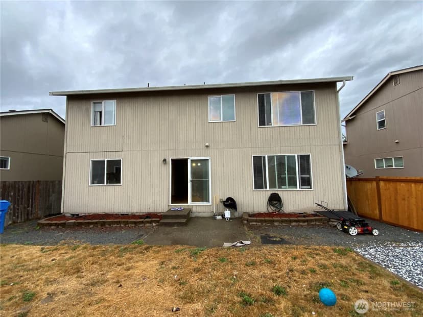 Property photo for 1606 185th Street E, Spanaway photo 27