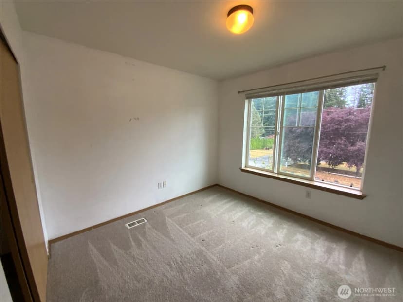 Property photo for 1606 185th Street E, Spanaway photo 17