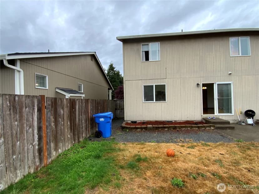 Property photo for 1606 185th Street E, Spanaway photo 28