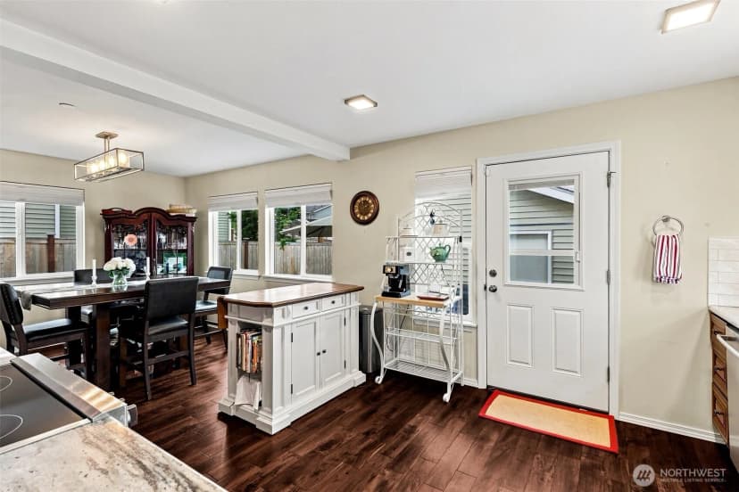 Property photo for 1825 Johnson Avenue, Dupont photo 7