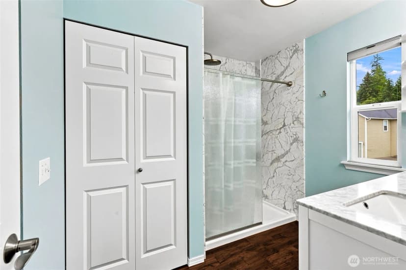 Property photo for 1825 Johnson Avenue, Dupont photo 12