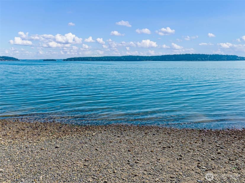 Property photo for 6809 Cliff Avenue Sw, Longbranch photo 15