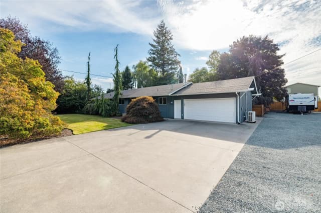 Property photo for 12190 State Route 9, Sedro Woolley photo 3