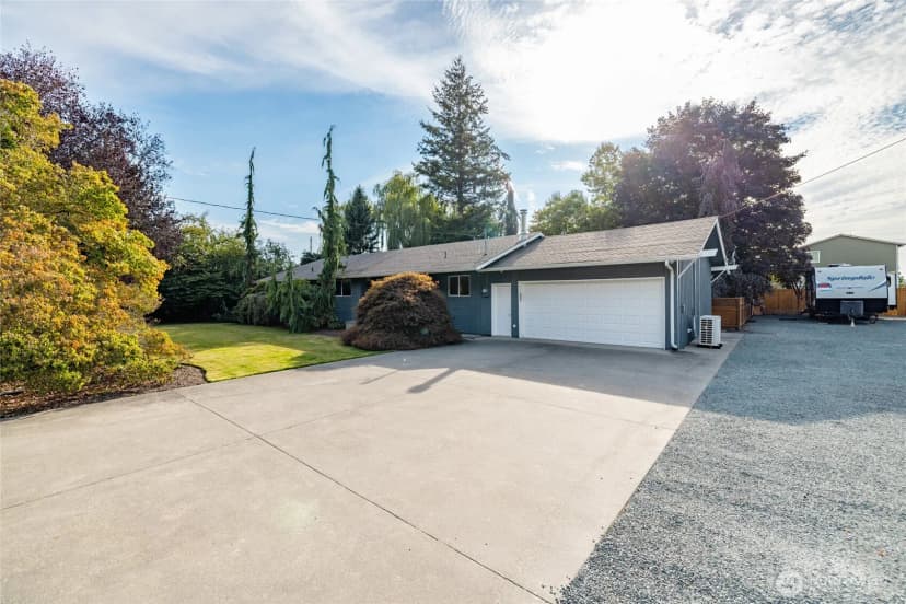 Property photo for 12190 State Route 9, Sedro Woolley photo 3