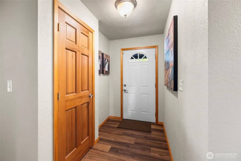 Property photo for 12190 State Route 9, Sedro Woolley photo 5