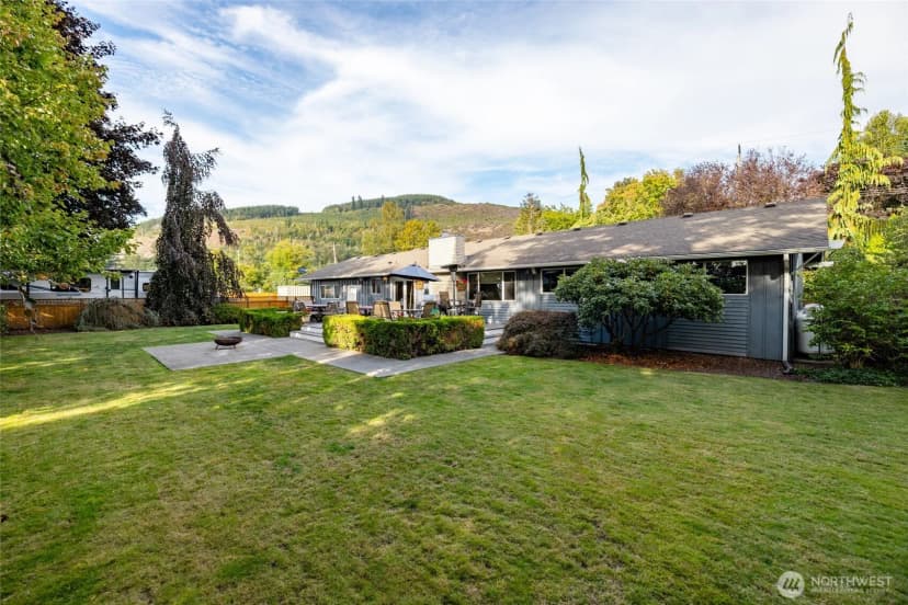 Property photo for 12190 State Route 9, Sedro Woolley photo 36