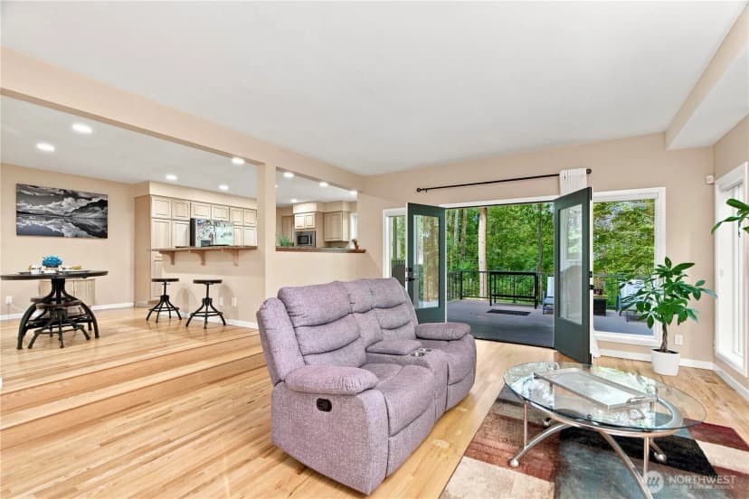Property photo for 4856 167th Avenue Se, Bellevue photo 12