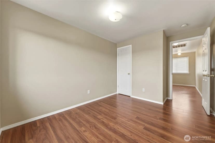 Property photo for 1705 Se Market St, College Place photo 21