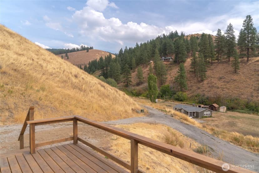 Property photo for 9192 Olalla Canyon, Cashmere photo 12