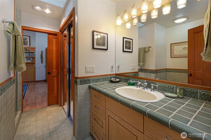 Property photo for 681 Smugglers Cove Road, Friday Harbor photo 14