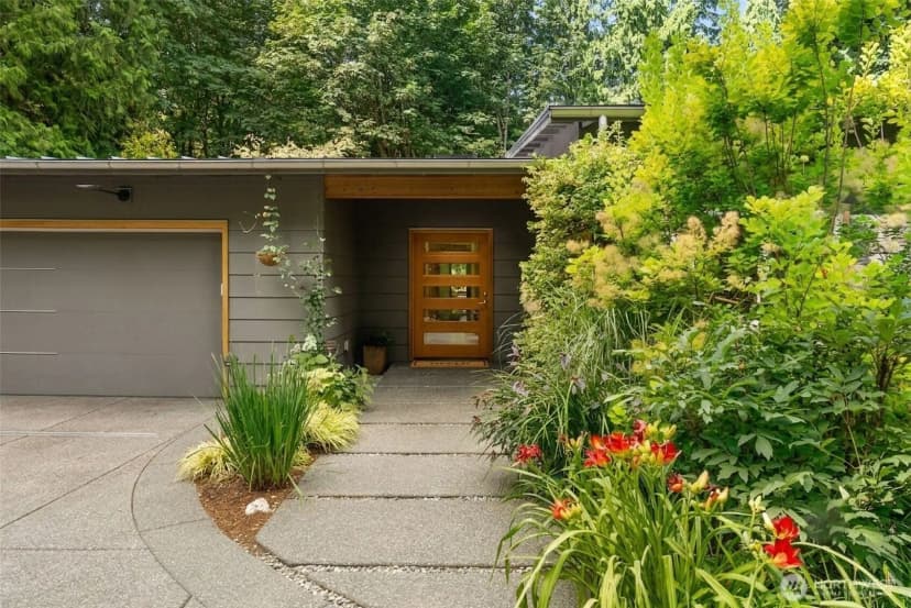 Property photo for 13123 Phelps Road Ne, Bainbridge Island photo 3