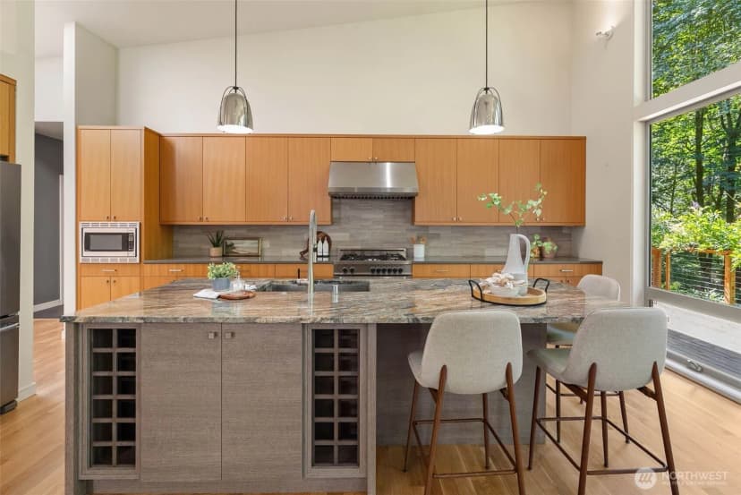 Property photo for 13123 Phelps Road Ne, Bainbridge Island photo 9