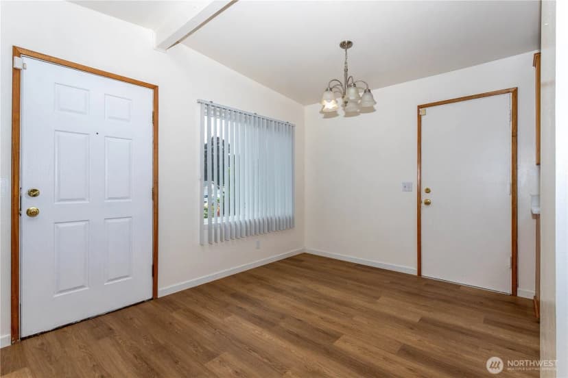 Property photo for 31610 7th Place S, Federal Way photo 16
