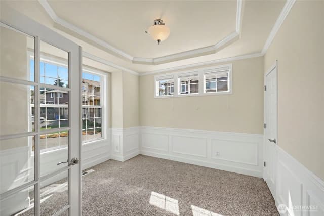 Property photo for 4129 Ne 9th Place, Renton photo 3
