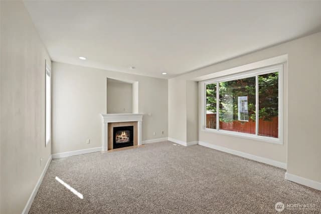 Property photo for 4129 Ne 9th Place, Renton photo 4