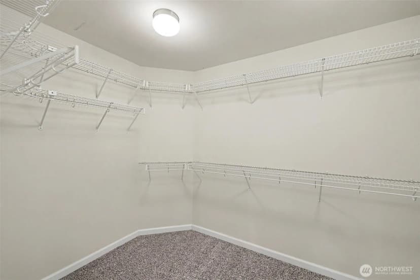 Property photo for 4129 Ne 9th Place, Renton photo 20