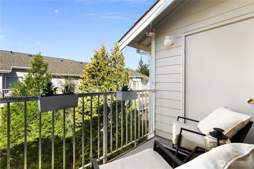 Property photo for 15150 140th Way Se #n303, Renton photo 11