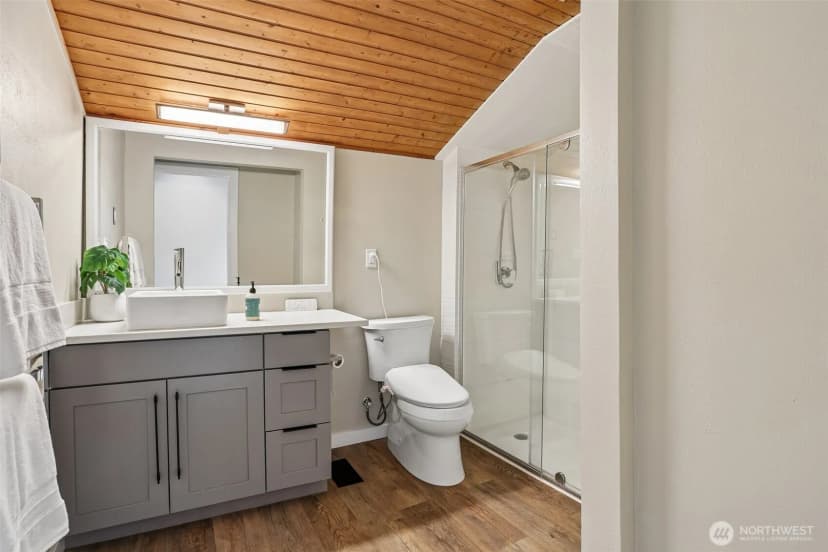 Property photo for 10030 37th Avenue Sw, Seattle photo 26