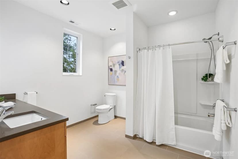 Property photo for 10030 37th Avenue Sw, Seattle photo 30