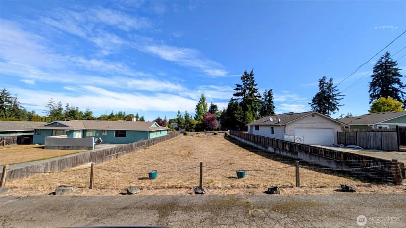 Property photo for 9999 W 10th Street, Port Angeles photo 2