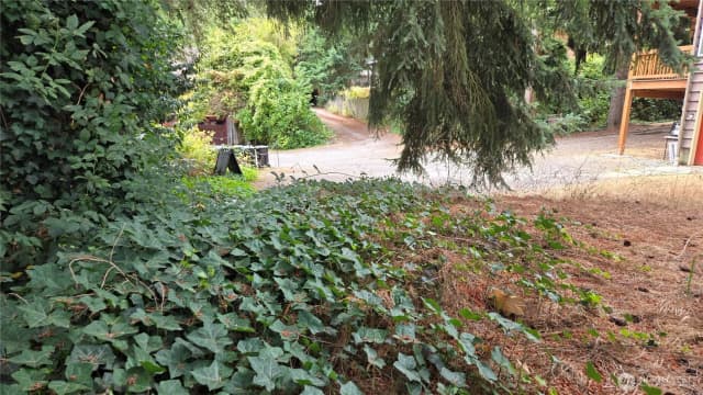 Property photo for 845 Nw 95th Street, Seattle photo 4