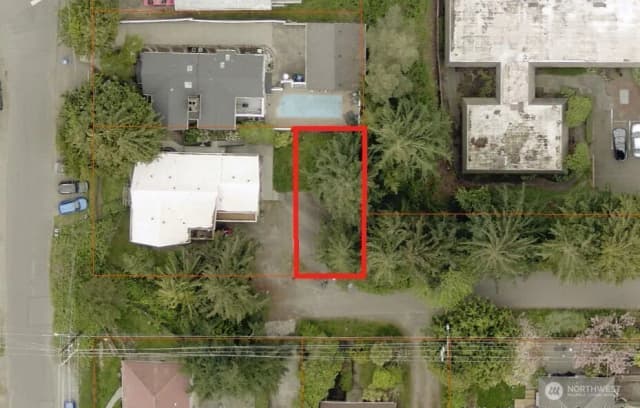 Property photo for 845 Nw 95th Street, Seattle photo 2