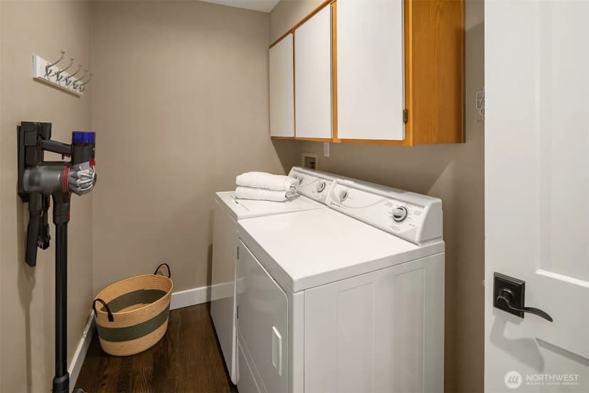 Property photo for 21013 Se 138th Place, Issaquah photo 14