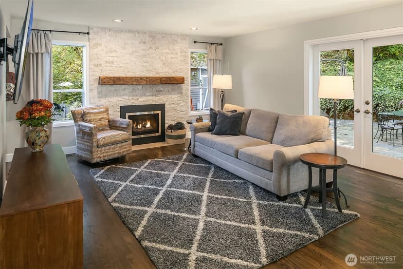 Property photo for 21013 Se 138th Place, Issaquah photo 11