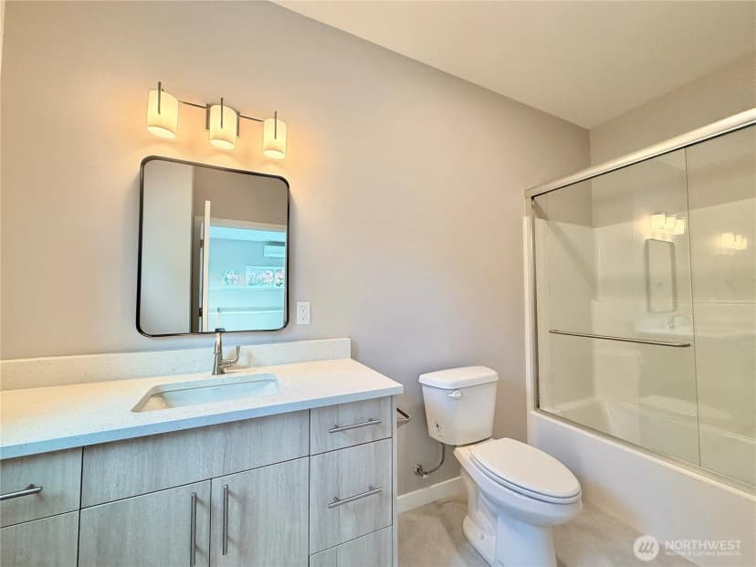 Property photo for 3804 Q Avenue, Anacortes photo 10