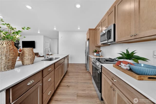 Property photo for 6722 285th Place Nw, Stanwood photo 3
