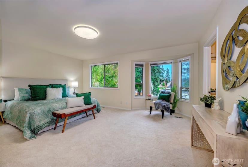 Property photo for 13133 Ne 74th Street, Kirkland photo 21