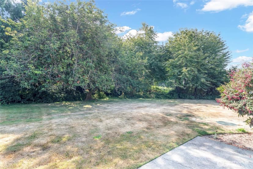 Property photo for 5029 80th Avenue Ct E, Fife photo 19