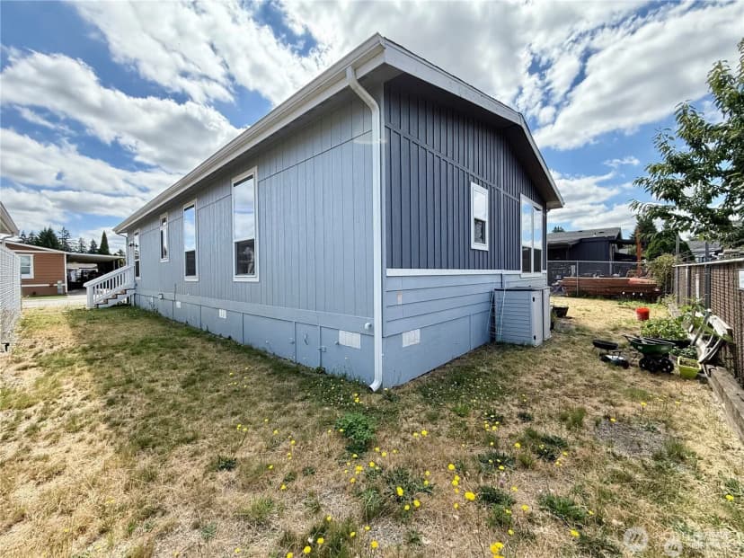 Property photo for 607 37th Street Se #99a, Auburn photo 14