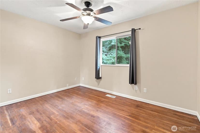 Property photo for 29035 38th Avenue S, Auburn photo 14