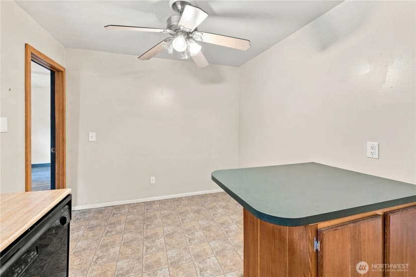 Property photo for 29035 38th Avenue S, Auburn photo 6