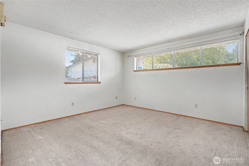Property photo for 230 145th Street Ct E, Tacoma photo 16