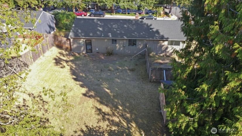 Property photo for 20926 74th Avenue W, Edmonds photo 9