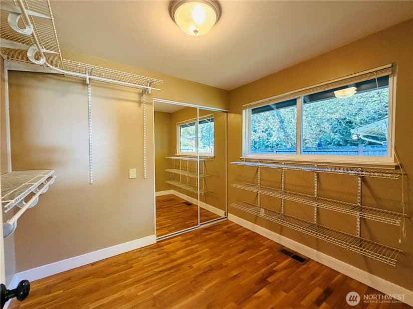 Property photo for 10509 Ne 197th Street, Bothell photo 17