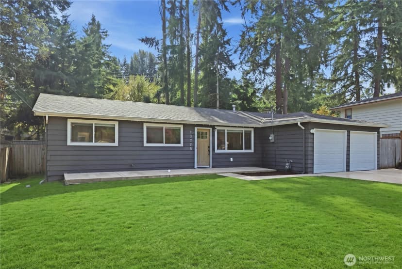 Property photo for 13725 Ne 70th Place, Redmond photo 24