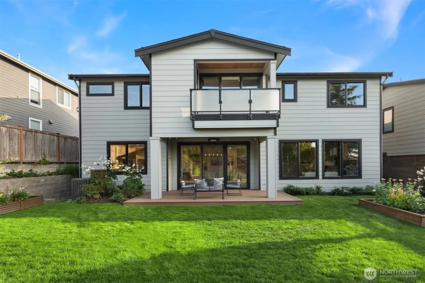 Property photo for 715 Spruce Street, Edmonds photo 31