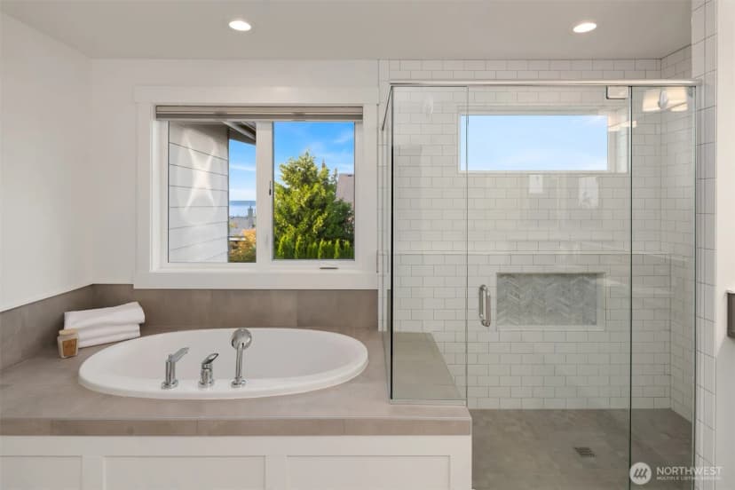 Property photo for 715 Spruce Street, Edmonds photo 20